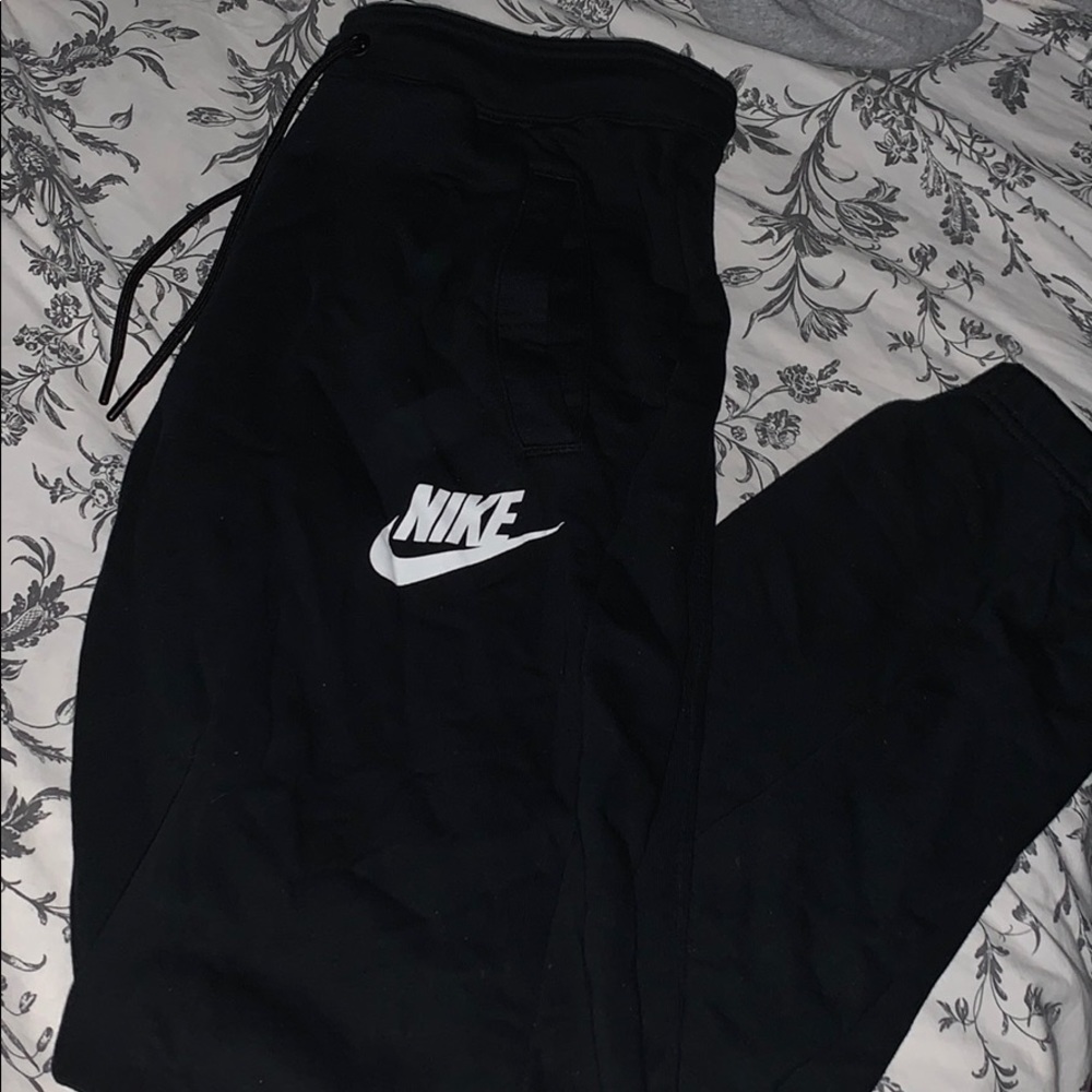 sweatpants